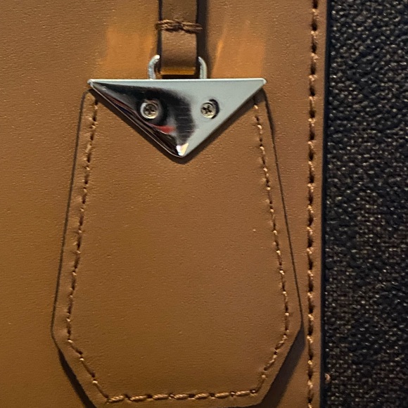 Michael Kors Tote - Picture 3 of 11